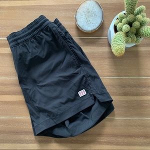 Topo Designs Global Shorts
